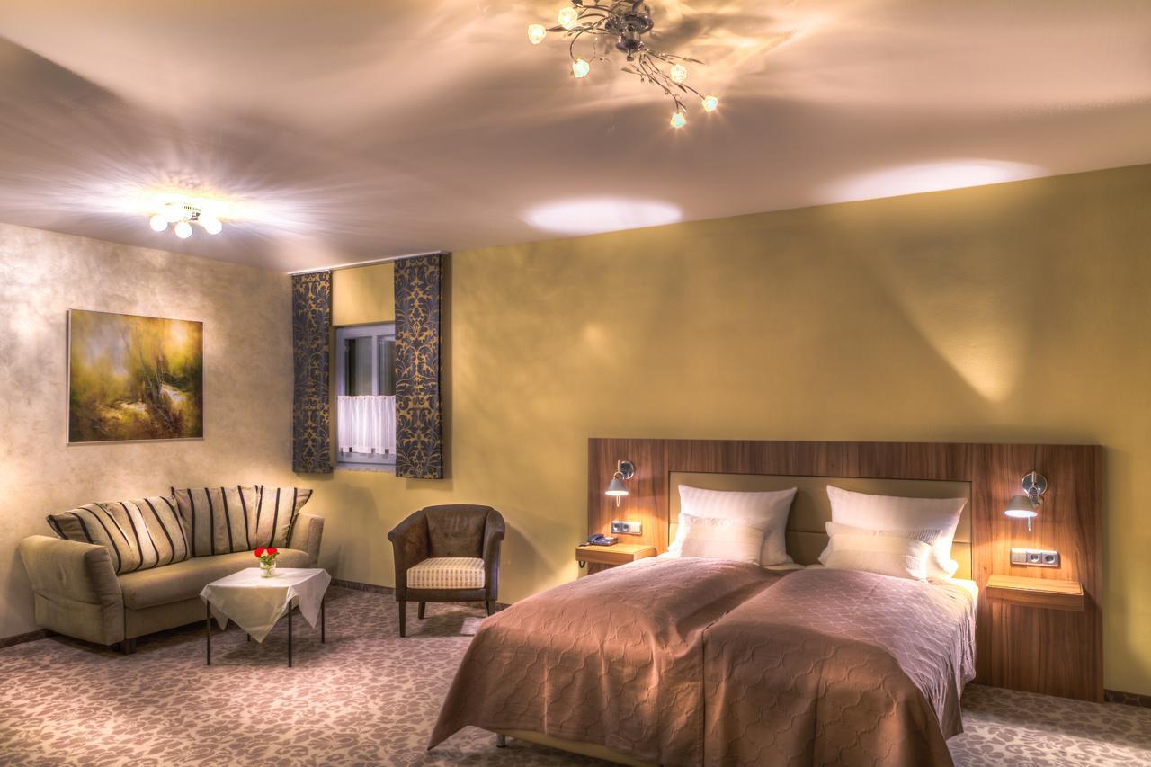 Hotel Glutschaufel Eschenbach in der Oberpfalz Rum bild